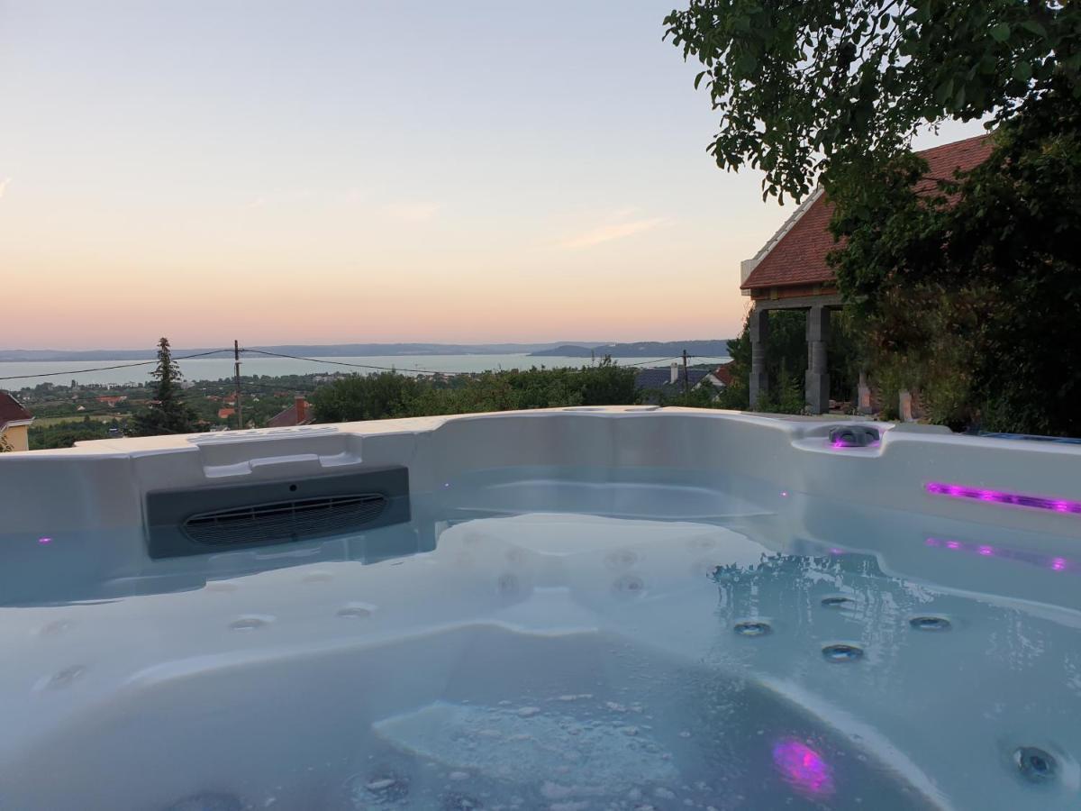 Lakeview Apartments Balatonfuered Balatonfüred Exterior foto